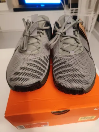 Zapatillas Nike Metcon 9 Gris