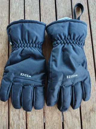 Completo da neve Decathlon bambino 8 anni.