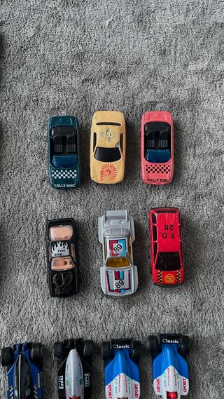 Lote coches de juguete (Hot Wheels y otras marcas)