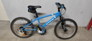 Bicicleta infantil Btwin azul