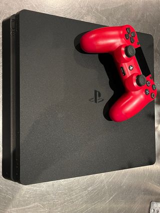 PS4 (PlayStation 4) Negra + 2 Mandos y juegos