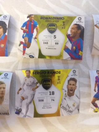 6 Cromos de Fútbol: Maradona, Ronaldinho, Ramos..