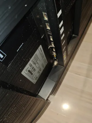 Samsung 65 4K UHD Smart TV UE65NU7105K