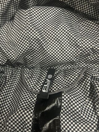 Plumífero largo negro