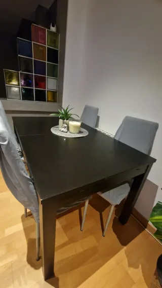 Mesa de comedor de madera extensible