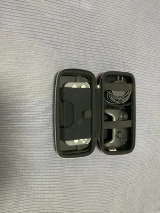 Nintendo Switch Lite Gris + Accesorios