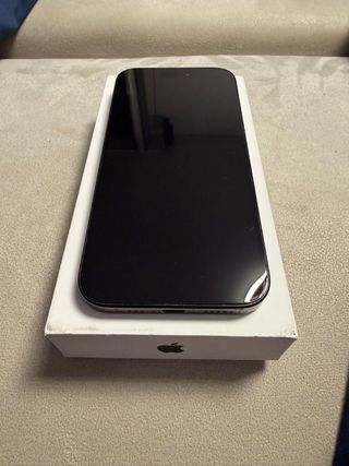iPhone 15 Pro 512GB Titanio Negro Perfecto estado.