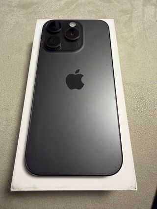 iPhone 15 Pro 512GB Titanio Negro Perfecto estado.
