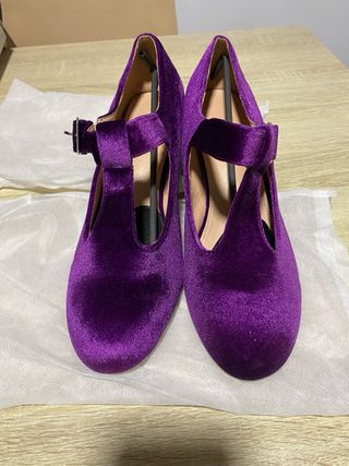 Zapatos tacón terciopelo morados