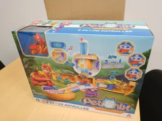 Petronix Defenders Cuartel General 3 en 1