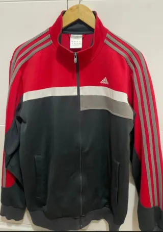 Chaqueta Adidas Roja y Negra