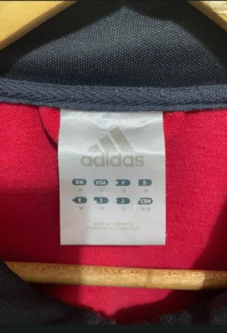 Chaqueta Adidas Roja y Negra