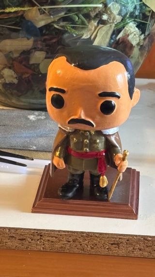 Figura estilo Funko General Franco