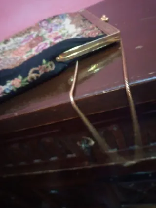 Bolso antiguo floral