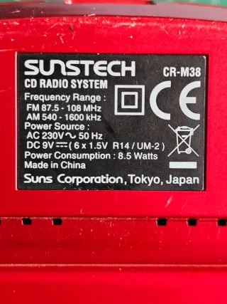 SANYO CD SUNSTECH CR-M38 Roja