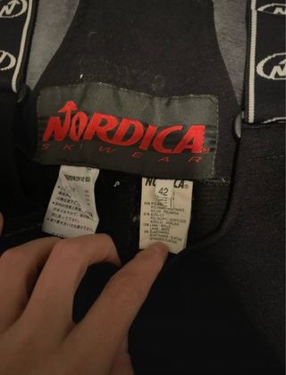 Pantalones de esquí negros con tirantes