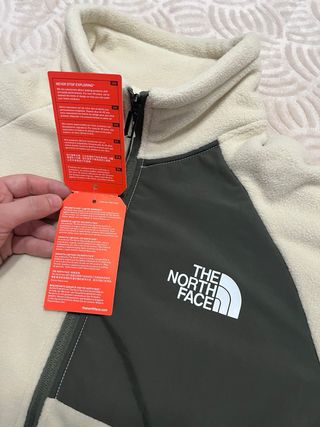 Casaco The North Face Tamanho M Bege/Verde Oliva