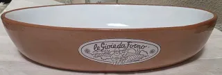 Casseruola in terracotta con cestino