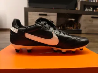 Botas de fútbol Nike Premier Negras