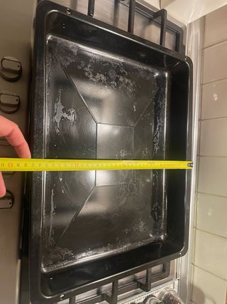 Bandeja esmaltada negra y profunda para horno