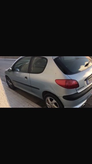 Peugeot 206 2002