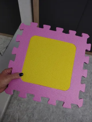 Puzzle suelo goma colorido