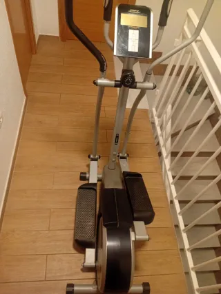 Elíptica de ejercicio