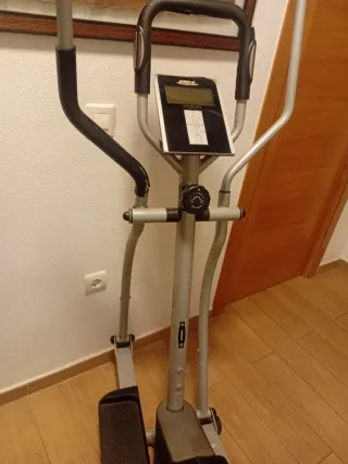 Elíptica de ejercicio