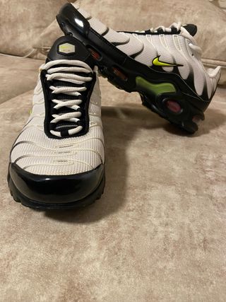 Nike Air Max Plus Retro Futuro Blancas ORIGINALES