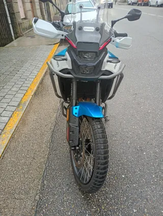 CF Moto 450 MT