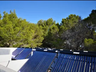 Placas Termo-solares de Tubos de Vacío en Ibiza