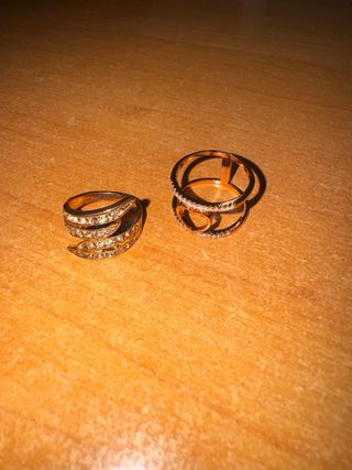 Collar, pendientes y anillos diseño geométrico