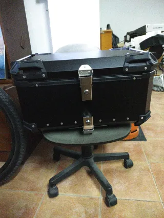 Baúl Moto 65L Nuevo