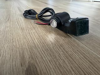 Llave contacto patinete eléctrico con voltímetro