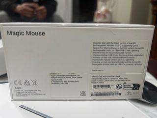 iPad 11 Pro M2 + Magic Keyboard y Mouse