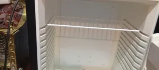 Nevera . Dejo de funcionar.