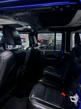 JEEP Wrangler Unlimited 2.0T GME Sahara 8ATX