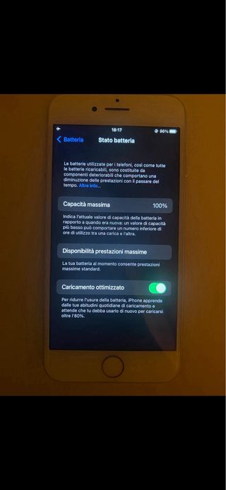 Set Apple iPhone 8 Bianco + AirPods