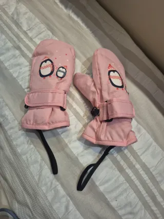 Manoplas nieve bebé pingüinos rosa