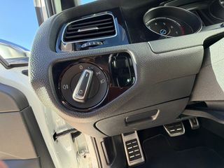 Volkswagen Golf R 2.0 TSI BMT 4Motion DSG 300CV