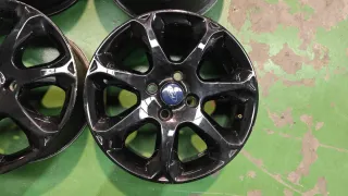 Llantas Ford 16" 4 Tornillos