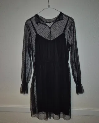 Vestido negro encaje