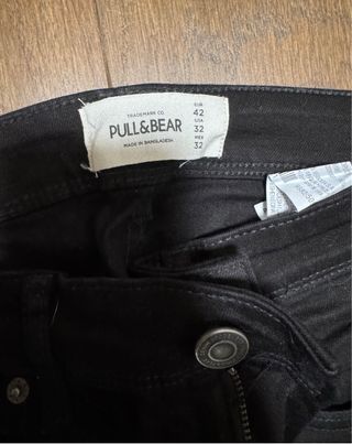 Pantalón negro Pull&Bear skinny