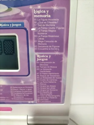 Ordenador infantil rosa con ratón