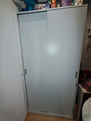 Armario corredero blanco