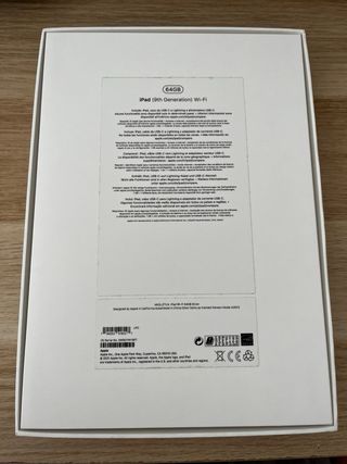iPad 9ª Gen 64GB + Cover e Tastiera