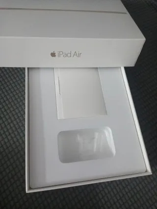 Caja iPad Air Apple 16 GB Gold