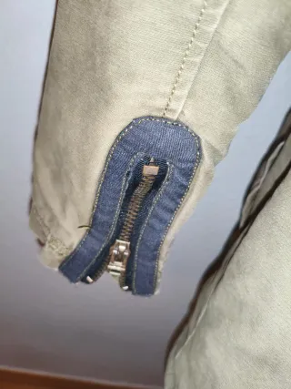 Parka verde militar con forro peludo Talla L