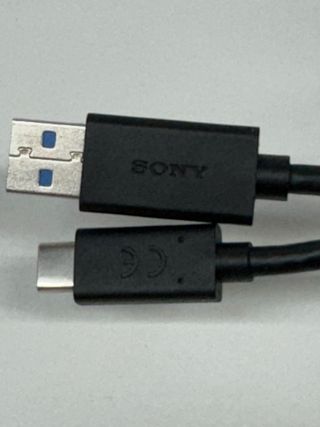 Cargador Sony AC-UUE12 5V 1.5A original.