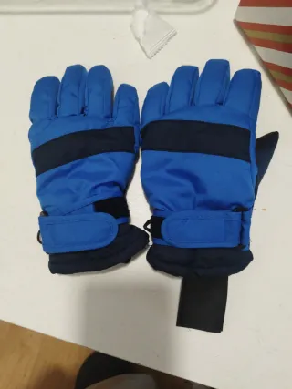 Peto esquí azul marino 110-116 con guantes